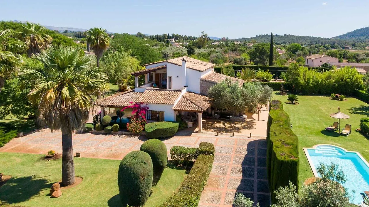 Finca Bennassar Villa